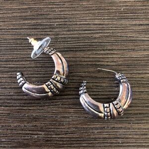 Vintage sliver stud earrings